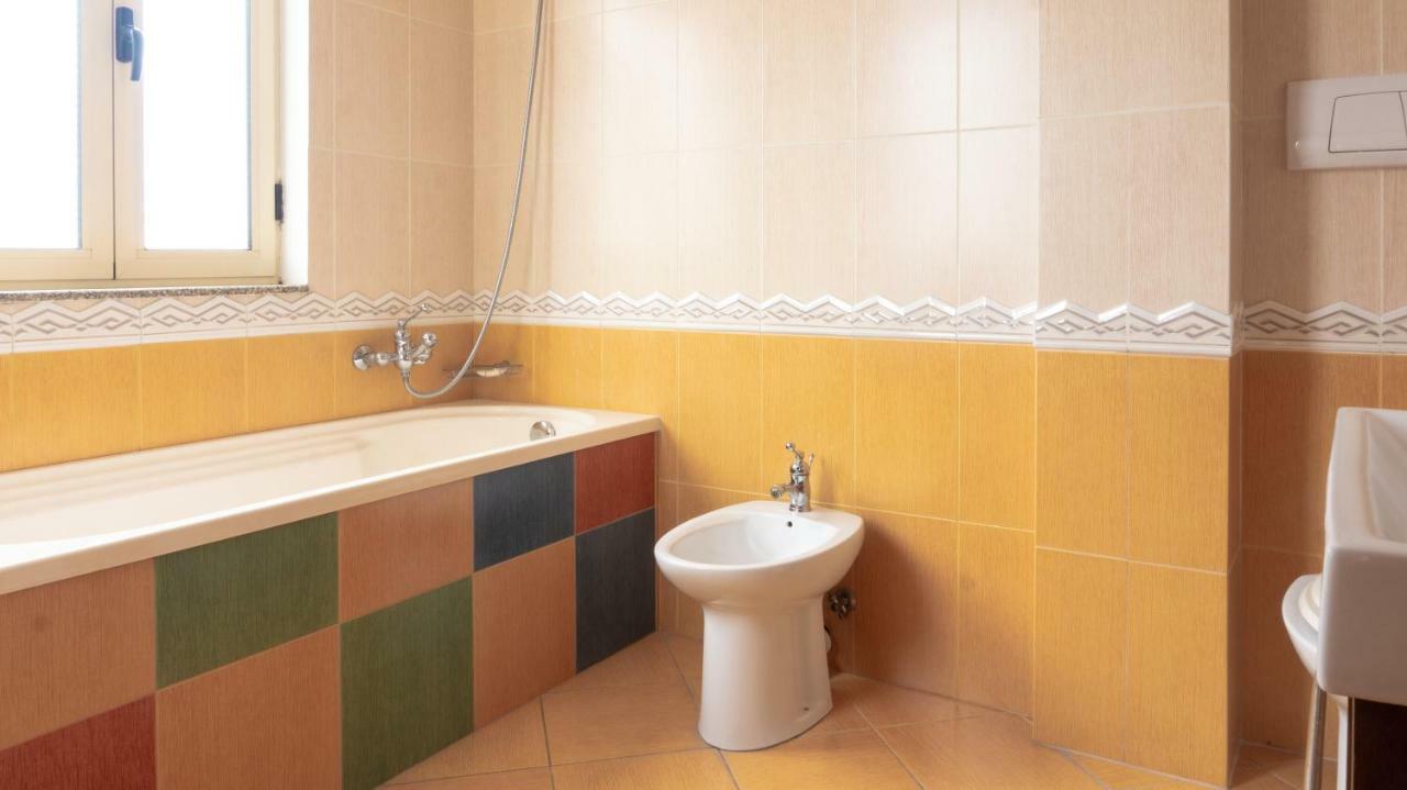 Luckyshine Hostel Vlorë Εξωτερικό φωτογραφία